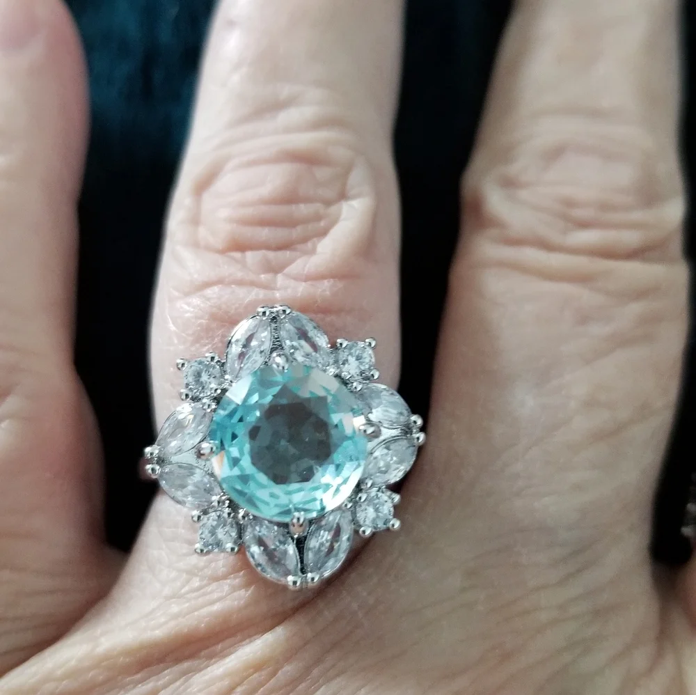 AQUAMARINE RING - Picture 5 of 8